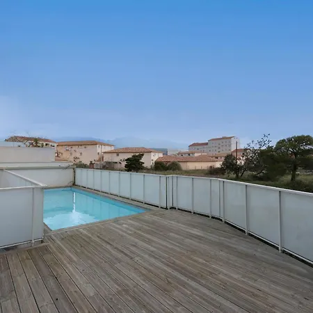 La Boetie A By Interhome *