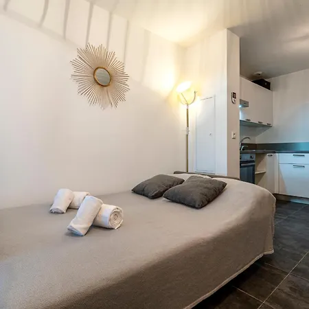 Апартаменты La Boetie A By Interhome *